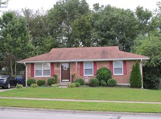 1158 Trent Blvd, Lexington, KY 40517