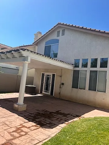 540 E Calora St — Photo 16
