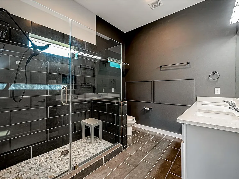 108 Bay Oaks Dr — Photo 5