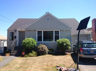 3024 Belvidere Ave SW, Seattle, WA 98126