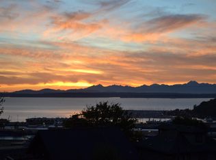 1206 9th Ave W APT 1, Seattle, WA 98119