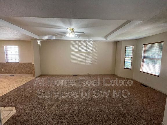 2nd image of 831 S Timber Ridge Dr