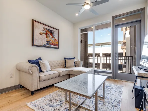 2700 Old Denton Rd Unit 3350, Carrollton, TX 75007