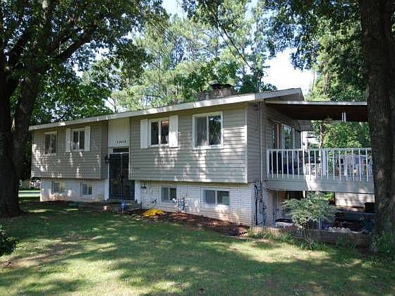 1st image of 11412 Maplecrest Dr SE