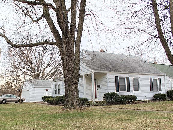 2nd image of 5732 Indianola Ave