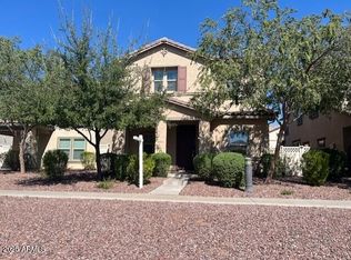 966 S Deerfield Ln, Gilbert, AZ 85296