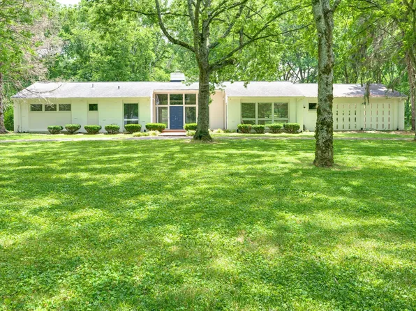 6112 Melbourne Dr, Nashville, TN 37215