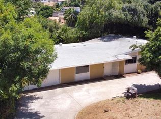 9245 Jovic Rd, Lakeside, CA 92040