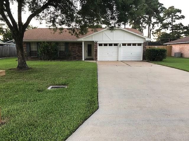 1st image of 9943 Bayou Woods Dr