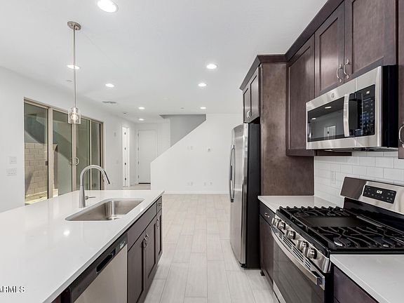 3rd image of 2785 N CLAIRE Drive