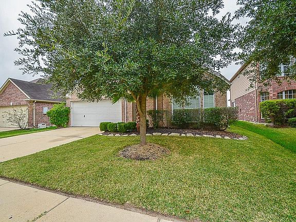 3rd image of 3218 Travis Creek Way