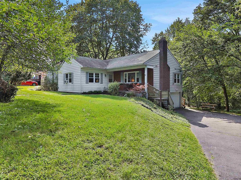 1st image of 98 Beechwood Ave