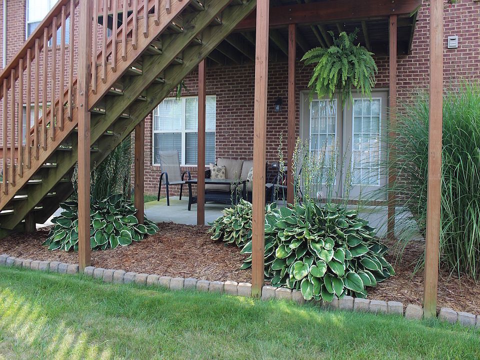 1st image of 117 Goring Ln