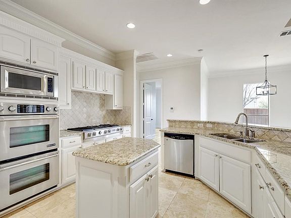 4th image of 603 Burnet Dr
