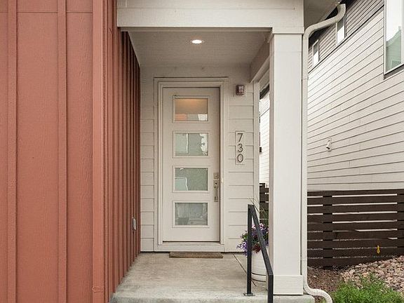 4th image of 730 Promenade Dr