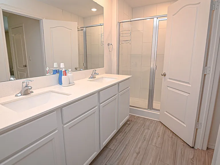 695 Bay Leaf Dr #MAIN — Photo 14