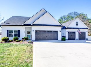 7605 Cedarcrest Rd, Knoxville, TN 37938