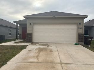 14635 Hackamore Way, Elmendorf, TX 78112