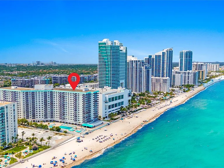 3725 S Ocean Dr #311 — Photo 1
