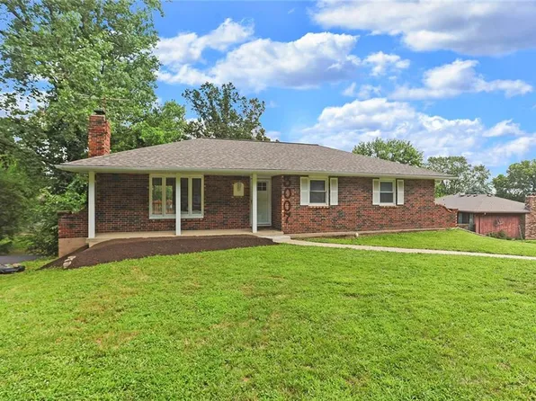 3007 N 72nd Ter, Kansas City, KS 66109