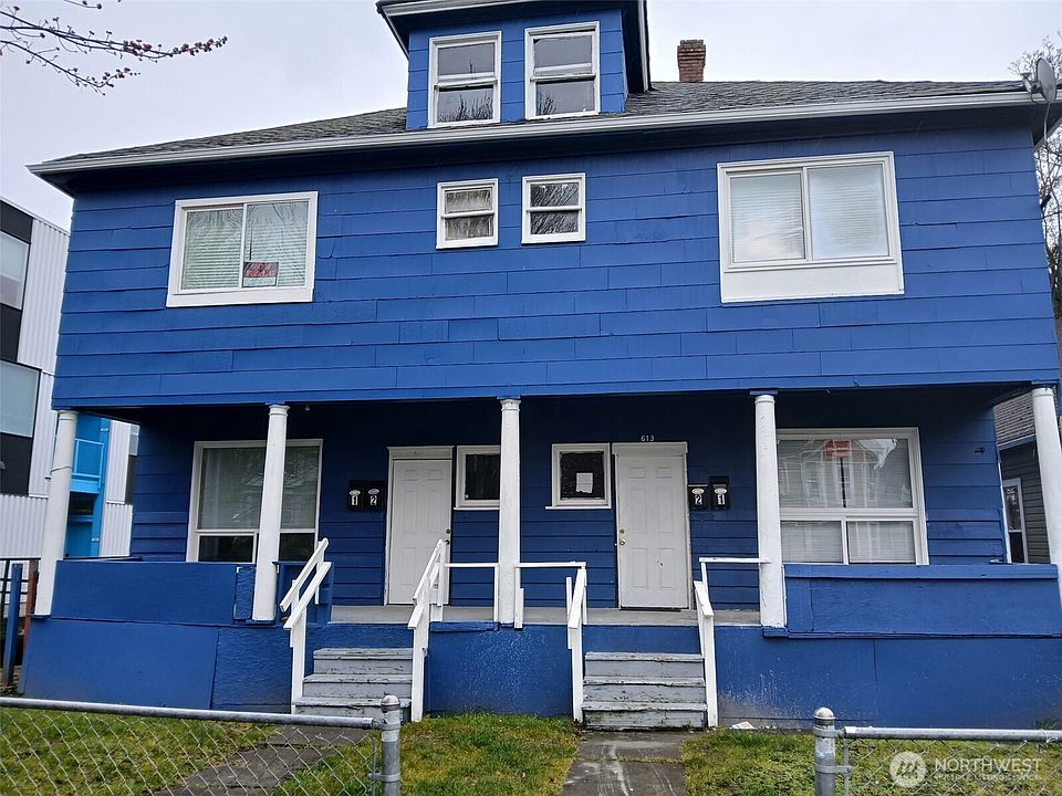 1st image of 611 613 S Ainsworth Ave #A/B