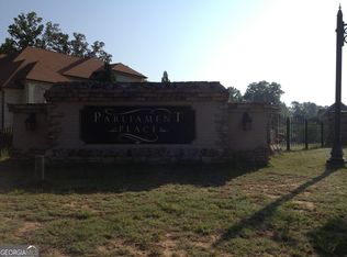 1002 Queens Bridge Way, Griffin, GA 30223