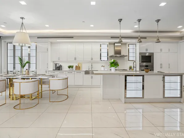 433 East 74th Street image 5 of 26