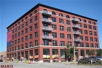 5th image of 2206 Lucas Ave Unit 307