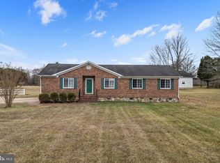 14917 Compton Rd, Centreville, VA 20121