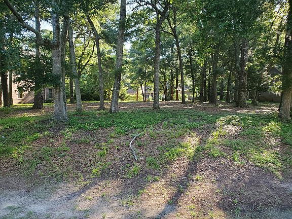3rd image of 3294 Channelside Dr SW