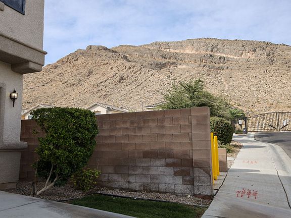 3rd image of 10655 Lunar Crest Ave