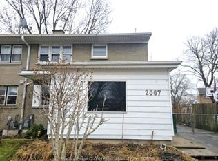 2067 College Ave, Windsor, ON N9B 1M6