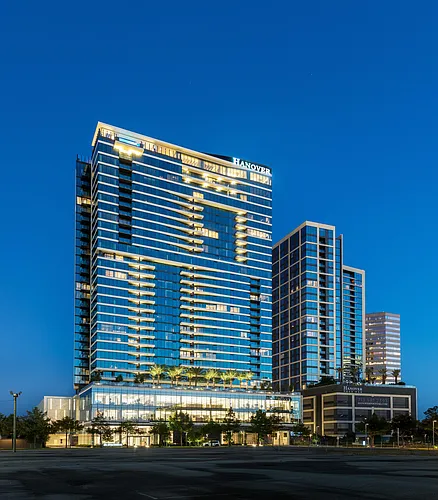 Hanover BLVD Place Photo 1