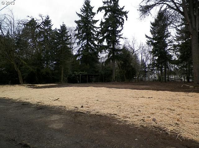 2nd image of 8108 NE 32nd St