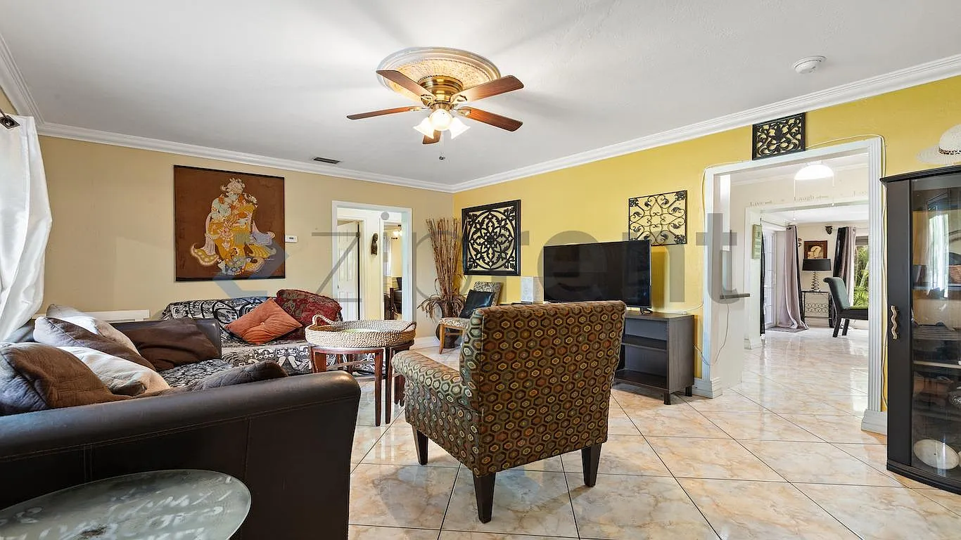 2 bed, 1200 sqft, $3,000 — Photo 4