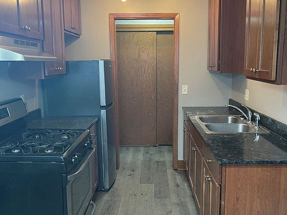 5th image of 6401 Beard Ave N #2-04