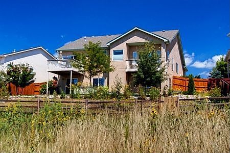 No neighbors behind you.