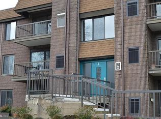 12 Oakridge Dr #12, Langhorne, PA 19047