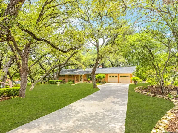 120 W Castle Ln, Castle Hills, TX 78213