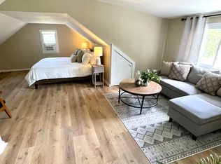 1621 116th St #1, Pleasant Prairie, WI 53158