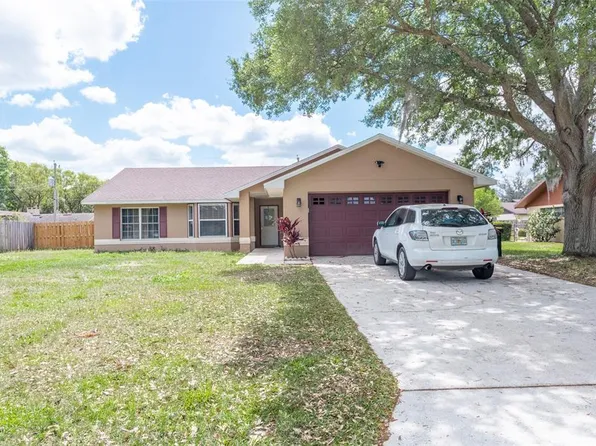 5981 High Glen Dr, Lakeland, FL 33813