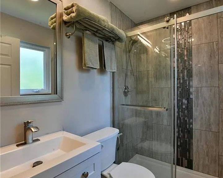 965 Orchard Lakes Dr — Photo 21