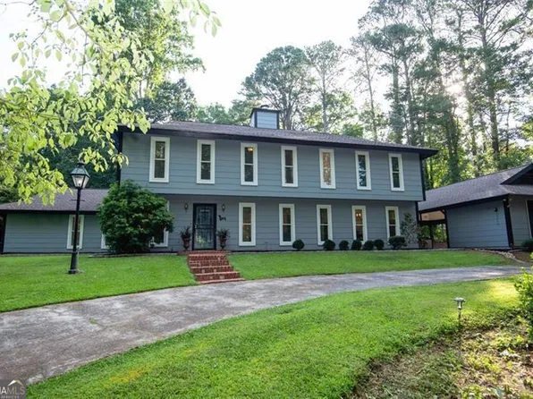 2148 Silver Hill Rd, Stone Mountain, GA 30087