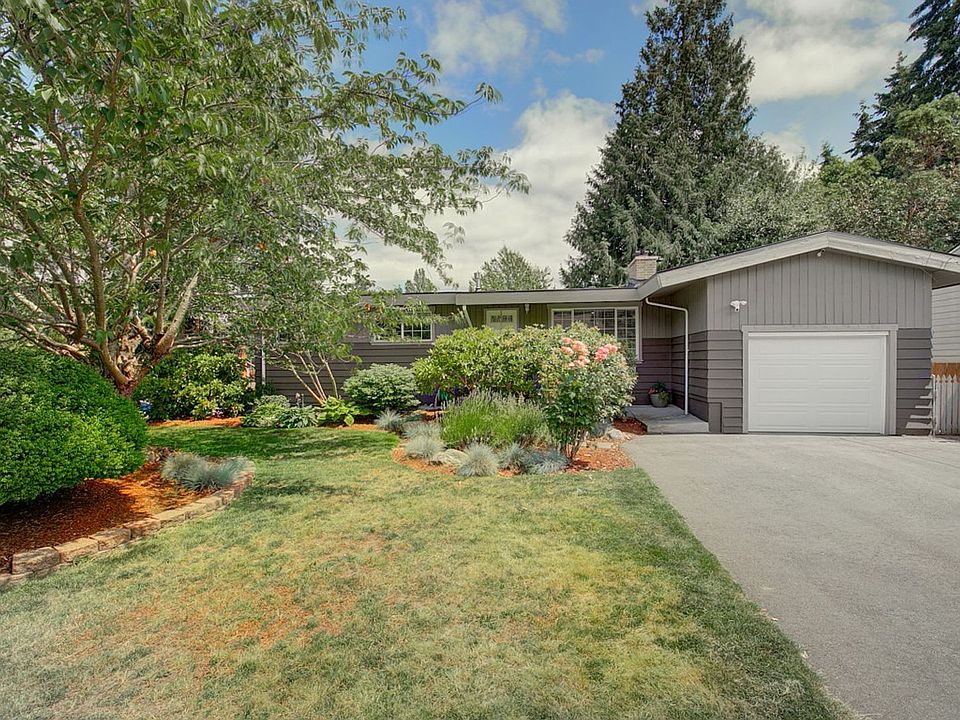 1st image of 20607 81st Ave W