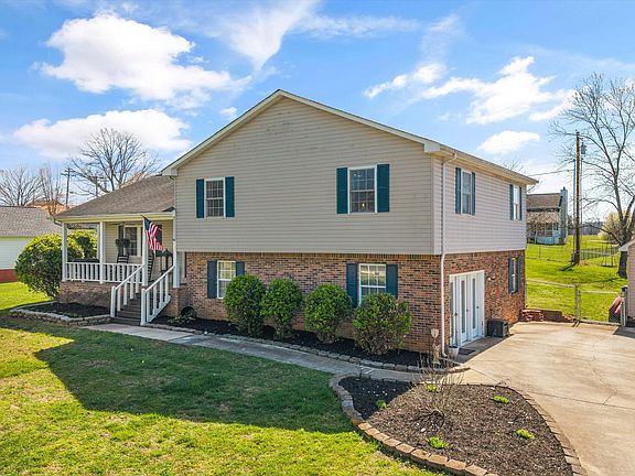 2nd image of 107 Steven Ln