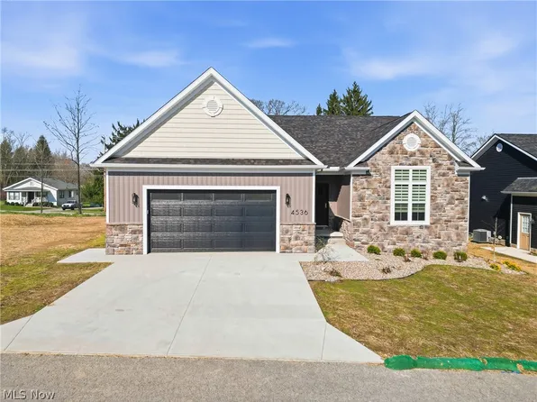 4536 Wyatt Way, Poland, OH 44514