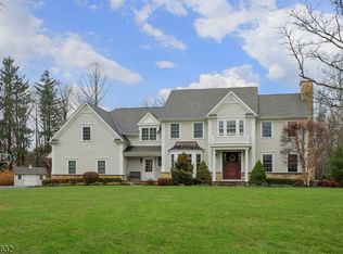 23 Galloping Hill Rd, Basking Ridge, NJ 07920