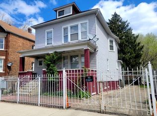 8553 S Escanaba Ave, Chicago, IL 60617