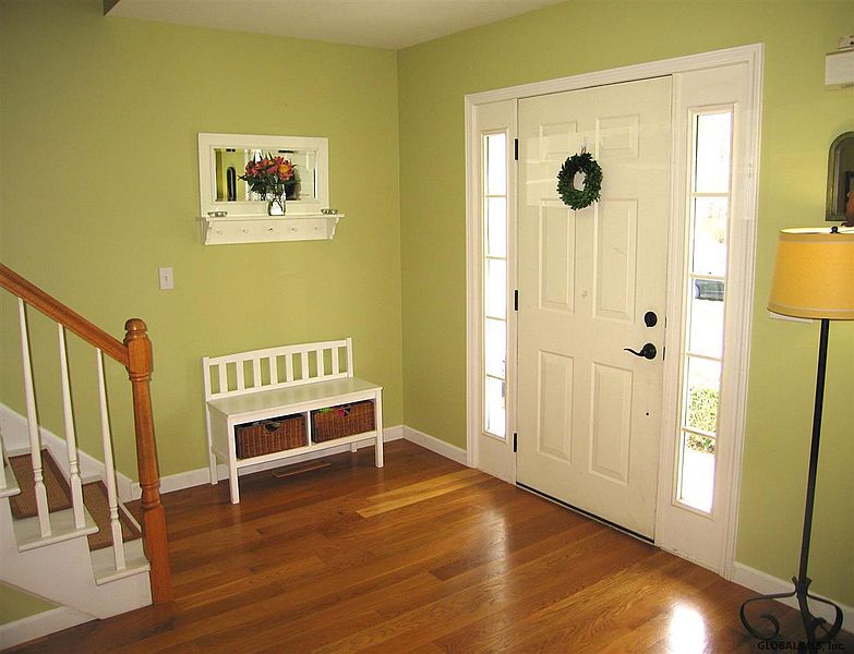 5th image of 1 CHEYENNE Court