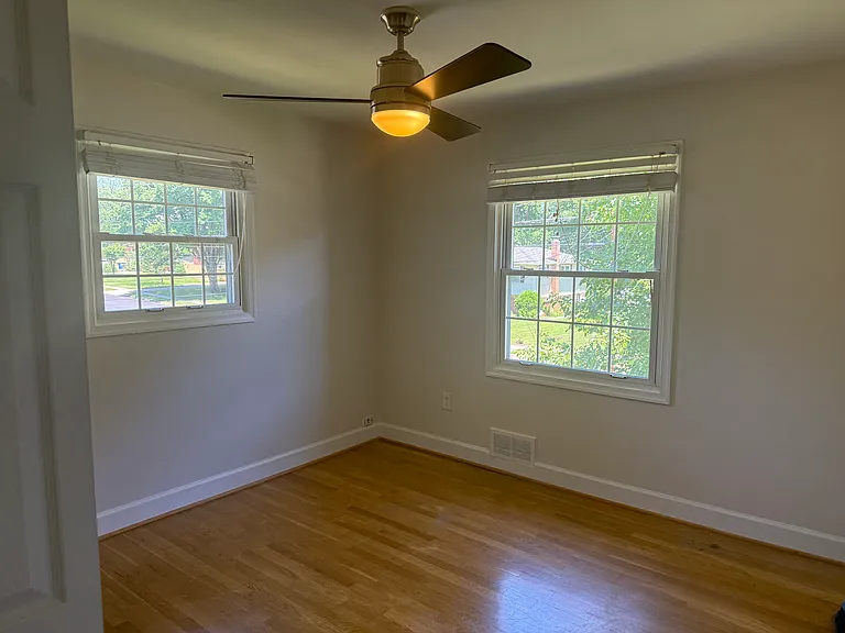 Upstairs bedroom #3